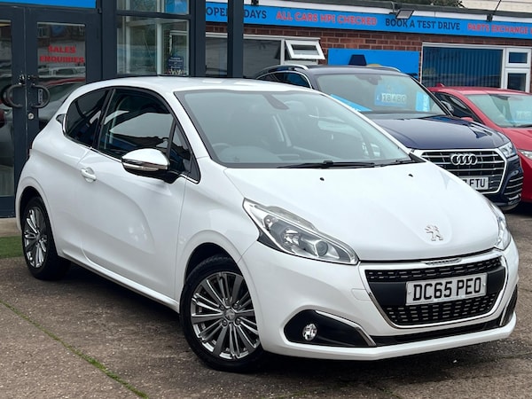 Used Peugeot 208 2015 for sale - 76259677: Photo 50