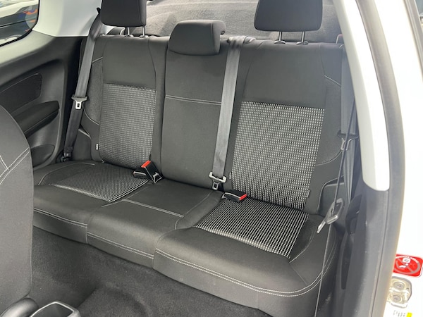 Used Peugeot 208 2015 for sale - 76259677: Photo 5