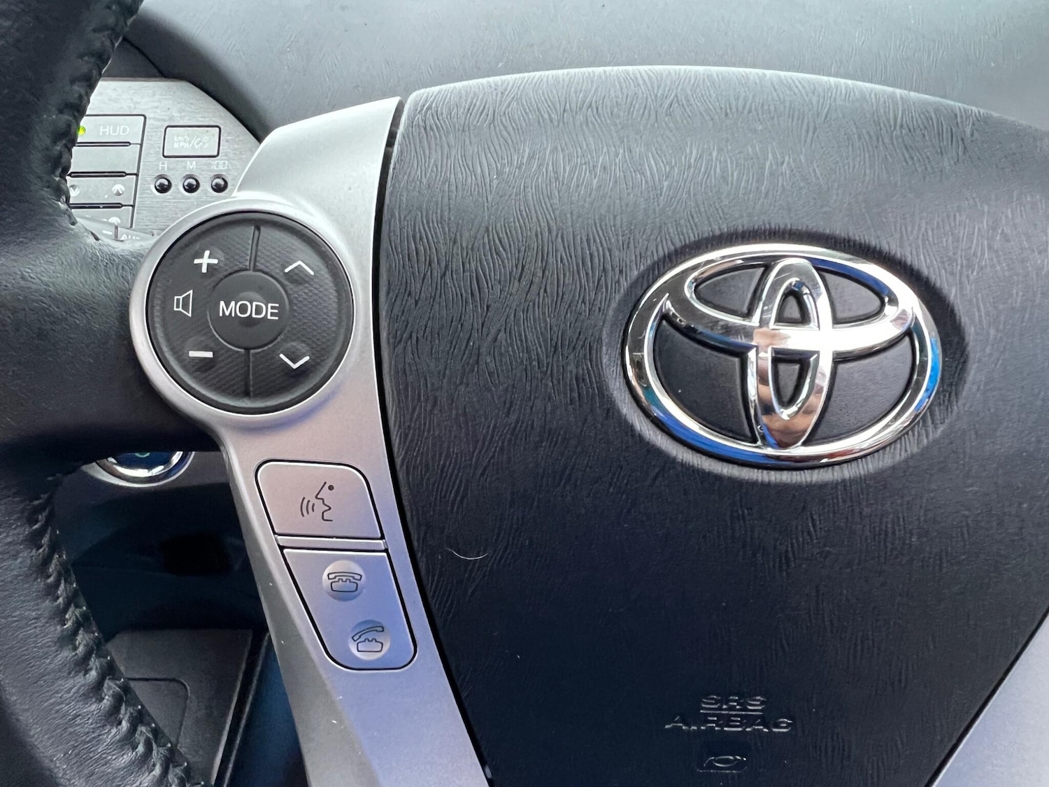 Used Toyota Prius 2014 for sale - 77074582: Photo 25