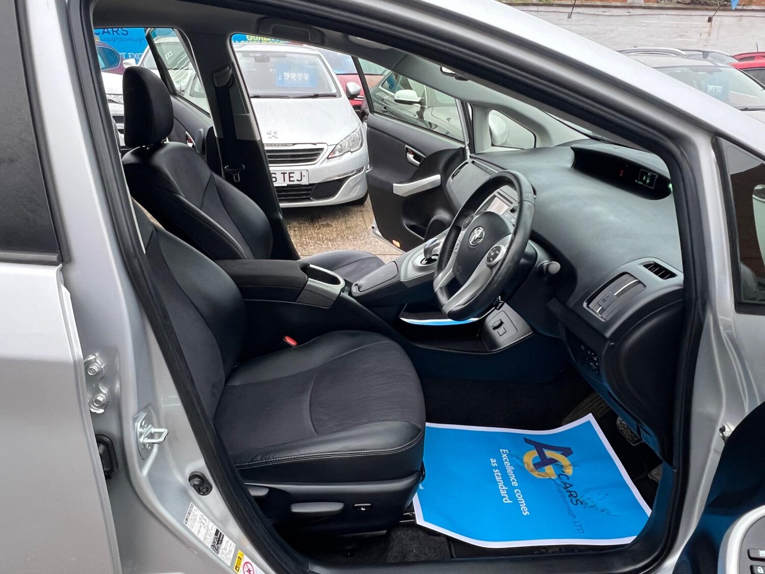 Used Toyota Prius 2014 for sale - 77074582: Photo 33