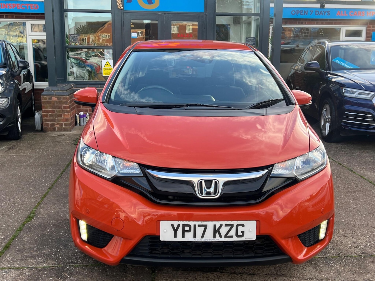 Used Honda Jazz 2017 for sale - 76422992: Photo 17