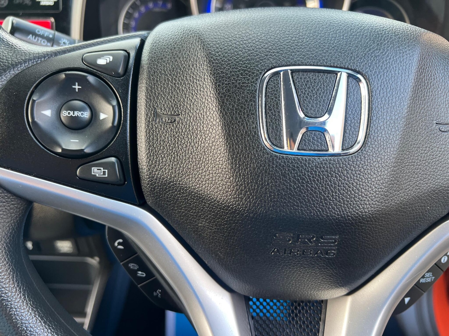 Used Honda Jazz 2017 for sale - 76422992: Photo 27