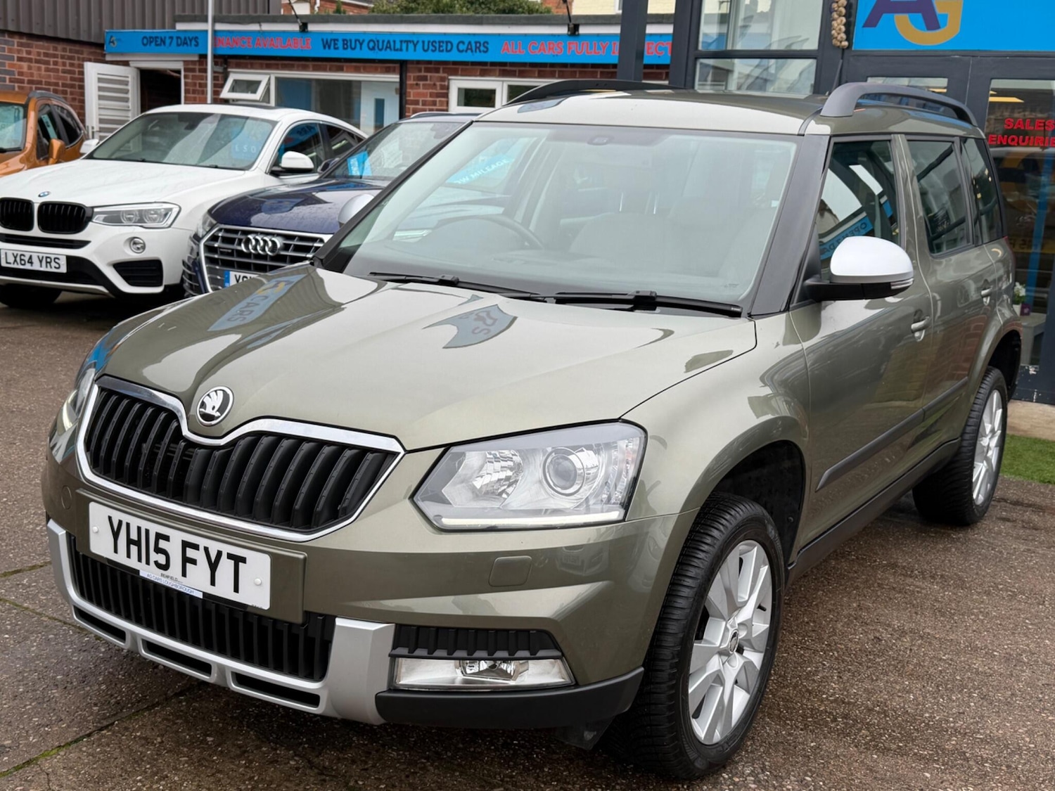 Used Skoda Yeti 2015 for sale - 77120451: Photo 11