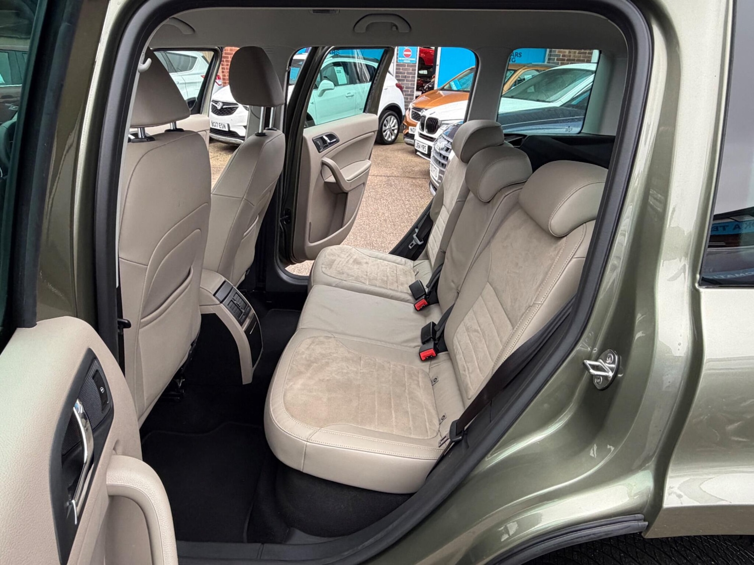 Used Skoda Yeti 2015 for sale - 77120451: Photo 28