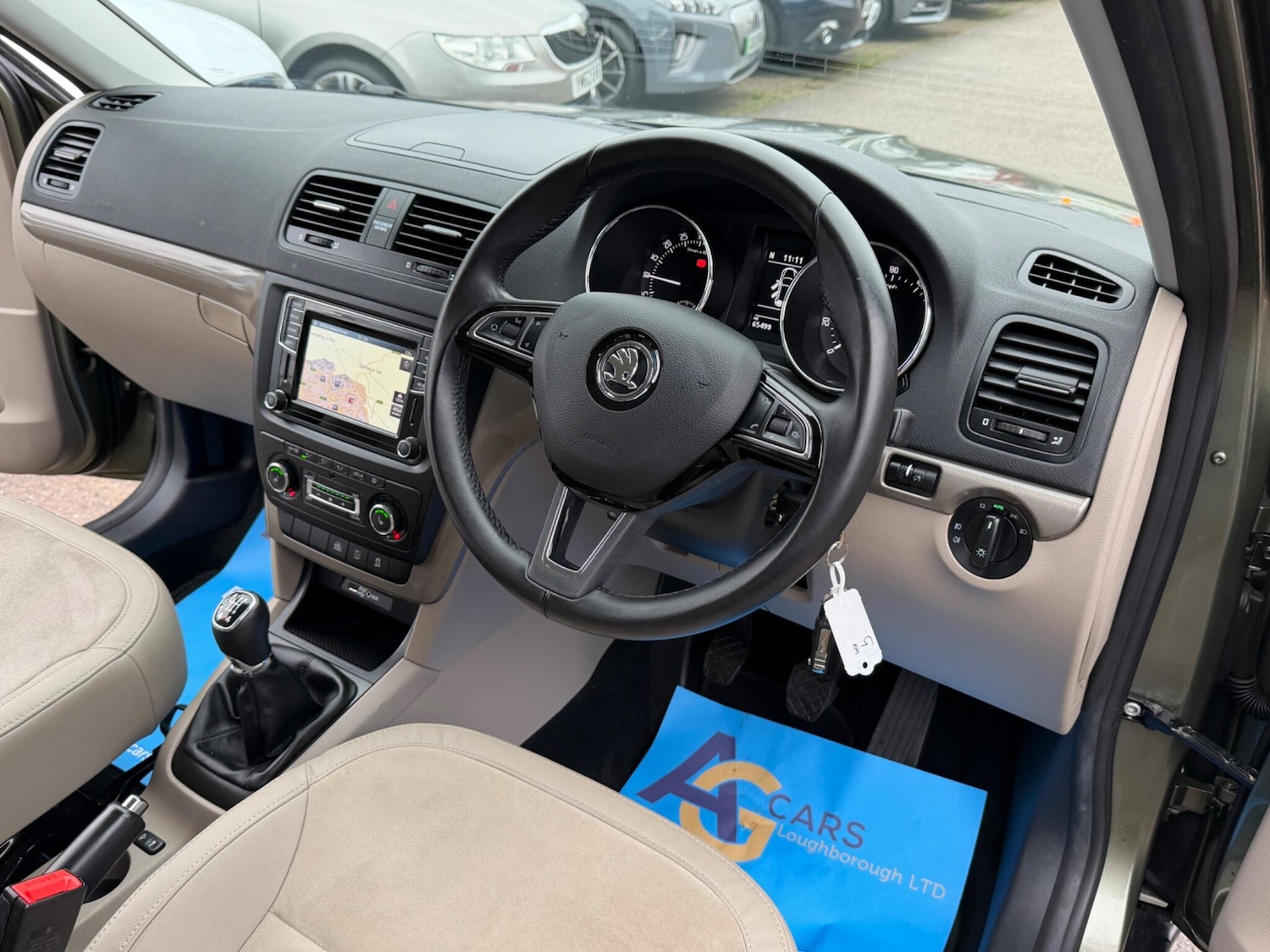 Used Skoda Yeti 2015 for sale - 77120451: Photo 3