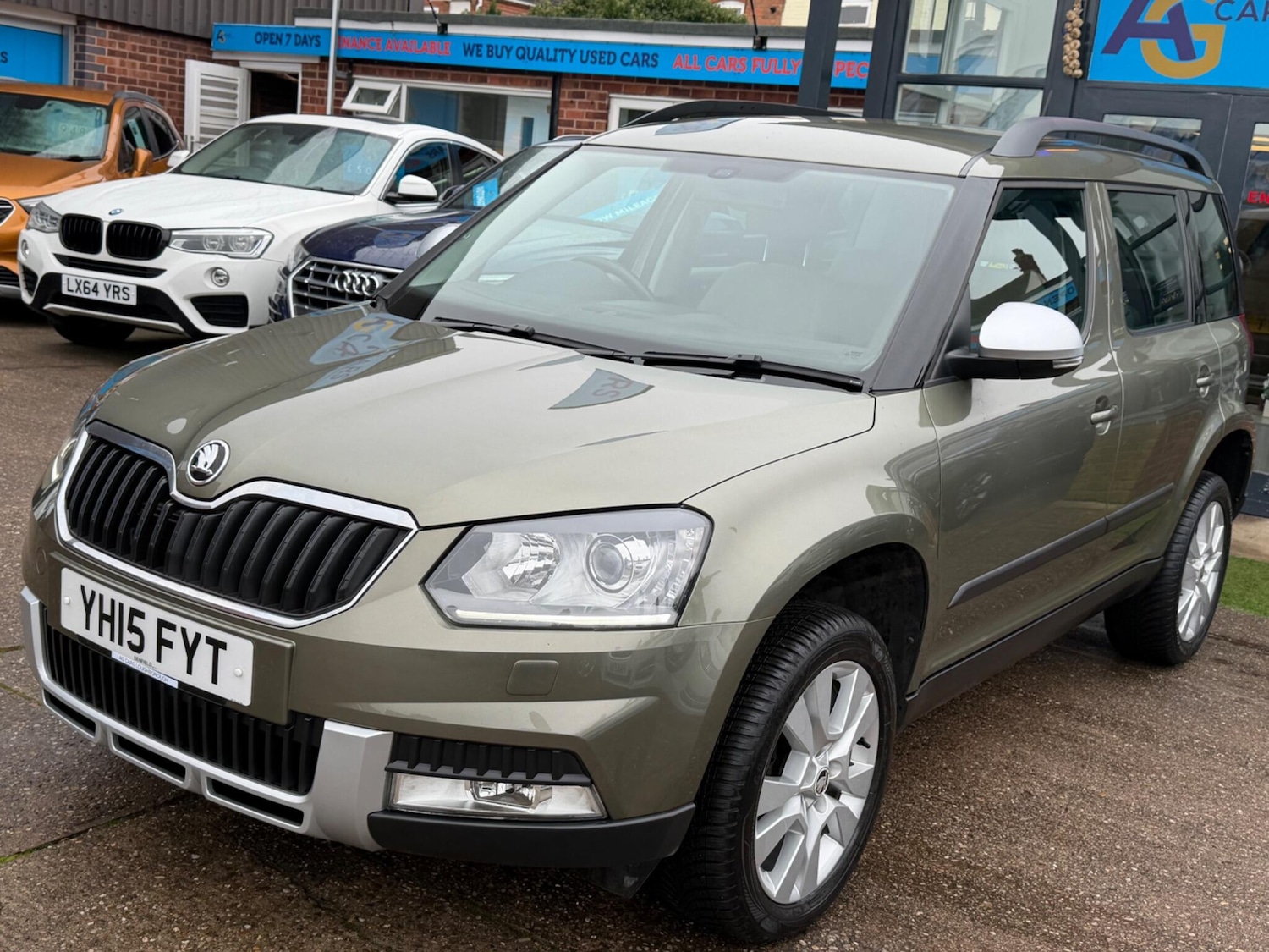 Used Skoda Yeti 2015 for sale - 77120451: Photo 45