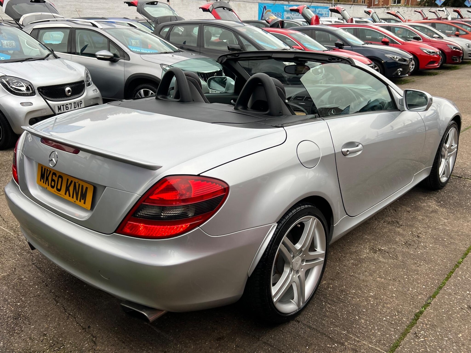 Used Mercedes-Benz SLK 2010 for sale - 76994493: Photo 35