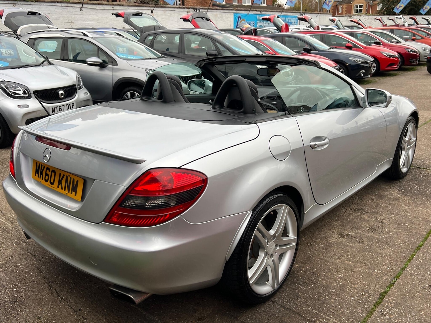 Used Mercedes-Benz SLK 2010 for sale - 76994493: Photo 47