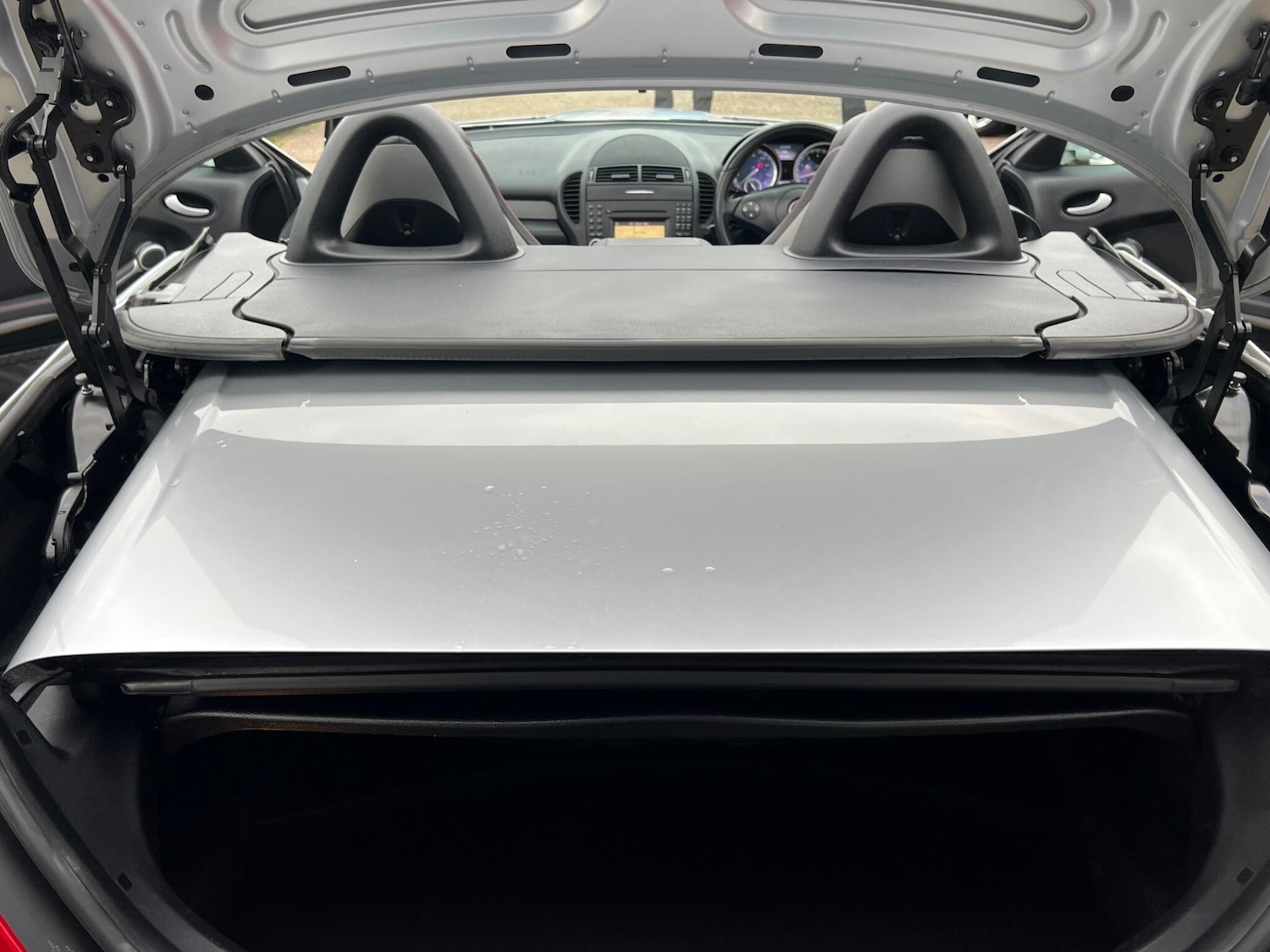 Used Mercedes-Benz SLK 2010 for sale - 76994493: Photo 57