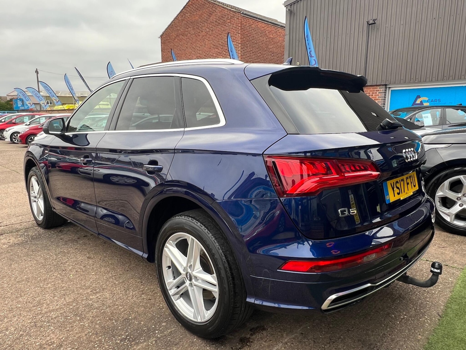 Used Audi Q5 2017 for sale - 76239953: Photo 15