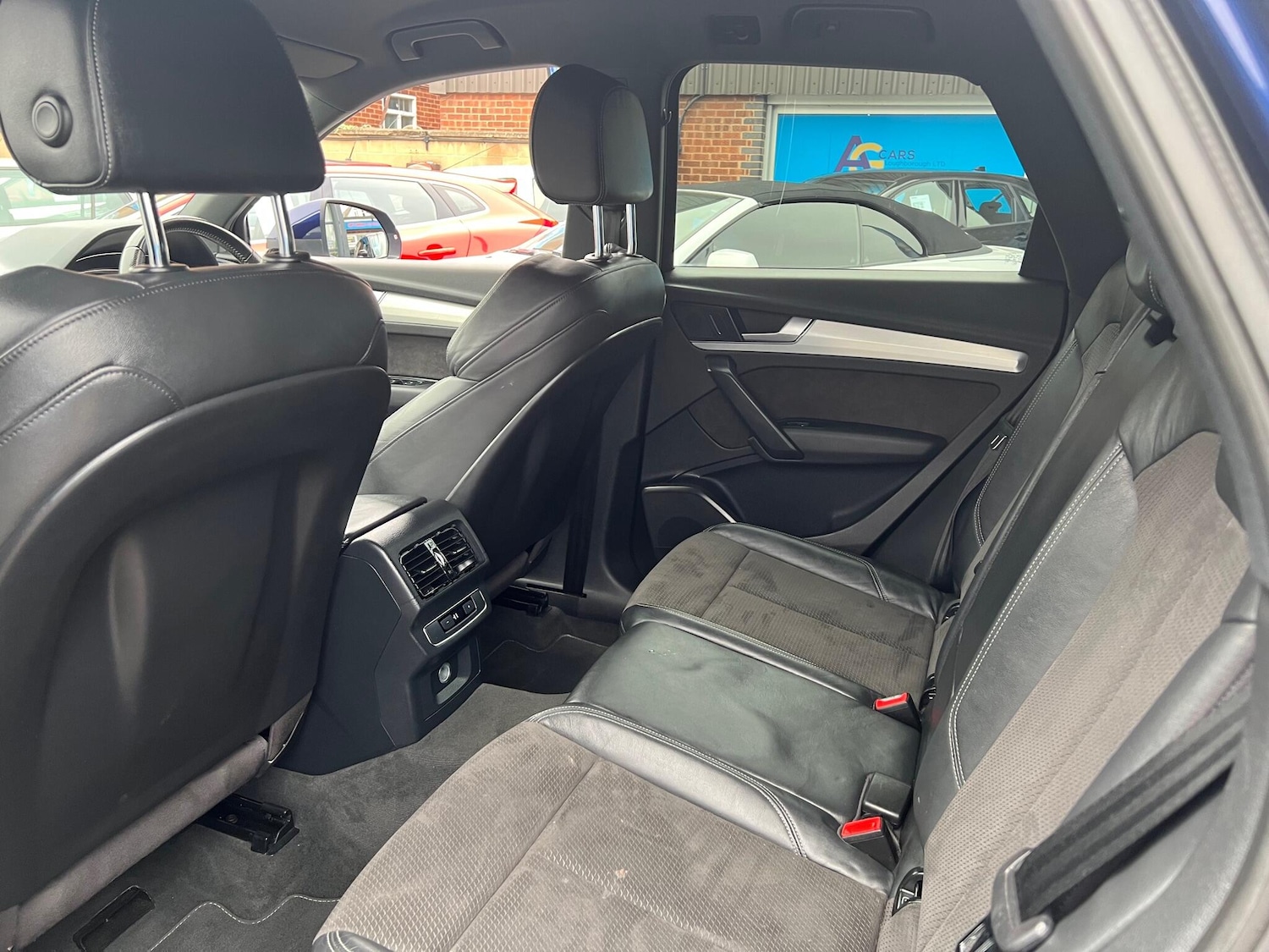 Used Audi Q5 2017 for sale - 76239953: Photo 39