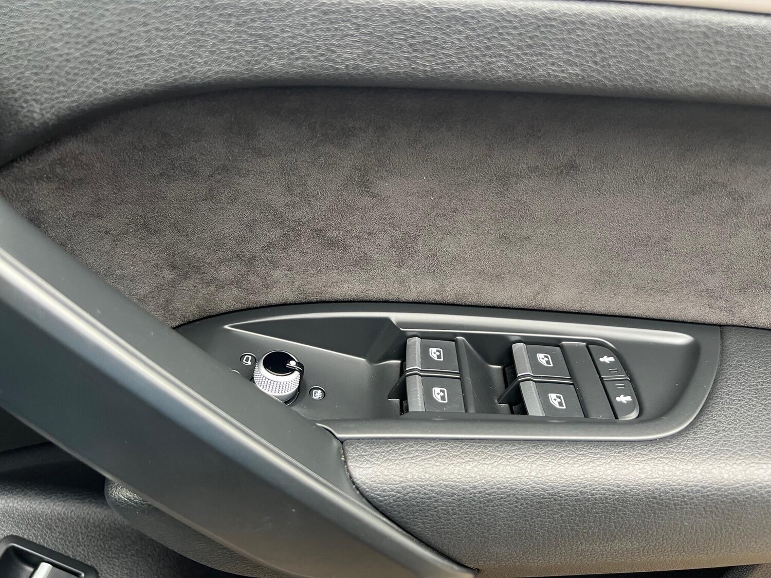 Used Audi Q5 2017 for sale - 76239953: Photo 50