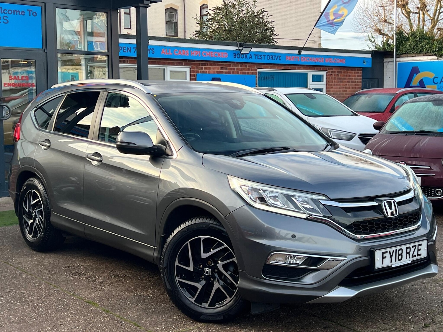 Used Honda CR-V 2018 for sale - 76422737: Photo 13