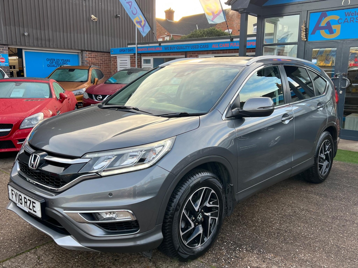 Used Honda CR-V 2018 for sale - 76422737: Photo 14