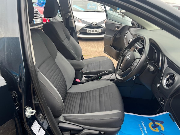 Used Toyota Auris 2016 for sale - 76123083: Photo 31
