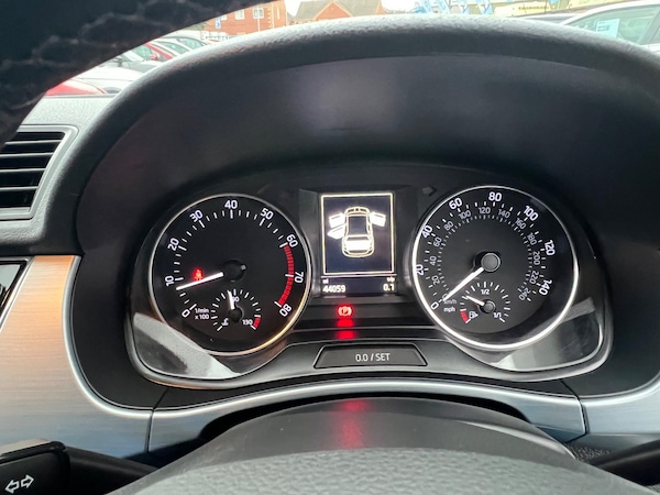 Used Skoda Fabia 2015 for sale - 76282975: Photo 21