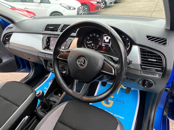 Used Skoda Fabia 2015 for sale - 76282975: Photo 3