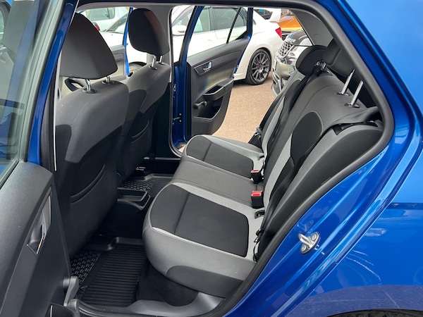 Used Skoda Fabia 2015 for sale - 76282975: Photo 5