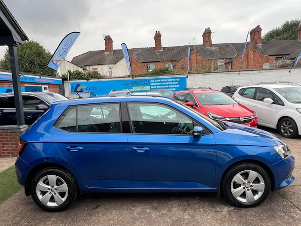 Used Skoda Fabia 2015 for sale - 76282975: Photo 8