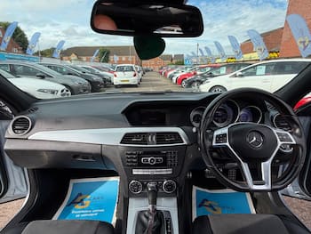 Used Mercedes-Benz C Class 2013 for sale - 79860969: Photo