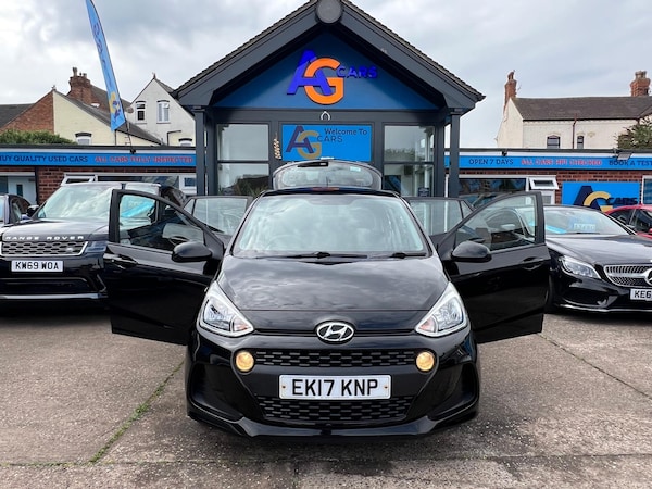 Used Hyundai i10 2017 for sale - 75589097: Photo 19