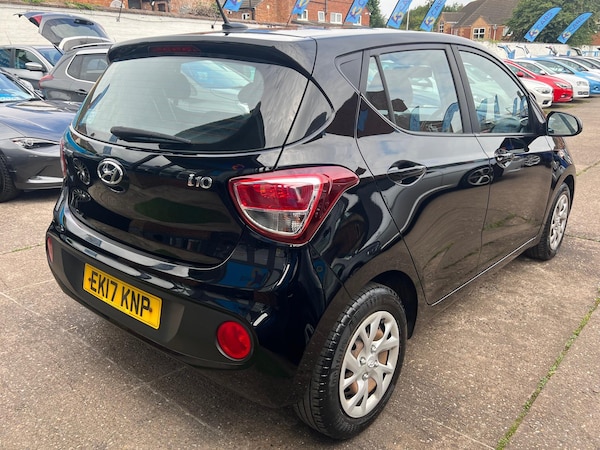 Used Hyundai i10 2017 for sale - 75589097: Photo 21