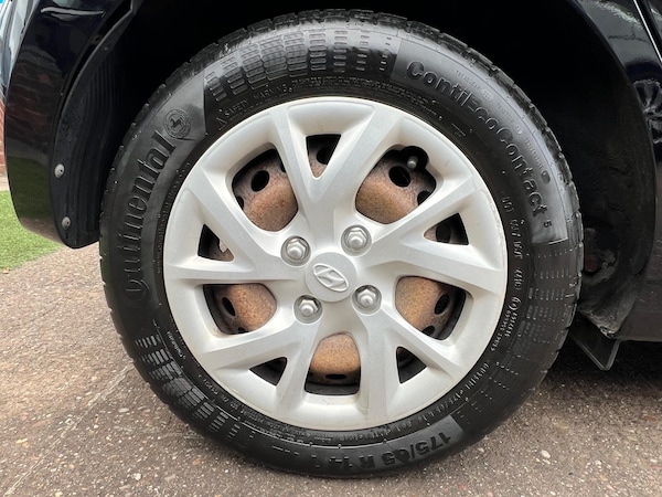 Used Hyundai i10 2017 for sale - 75589097: Photo 22