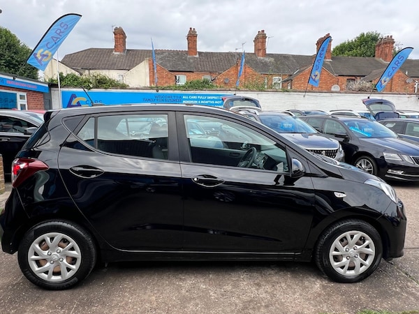 Used Hyundai i10 2017 for sale - 75589097: Photo 25