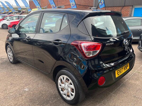 Used Hyundai i10 2017 for sale - 75589097: Photo 28