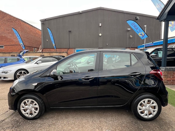 Used Hyundai i10 2017 for sale - 75589097: Photo 32