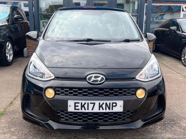 Used Hyundai i10 2017 for sale - 75589097: Photo 42