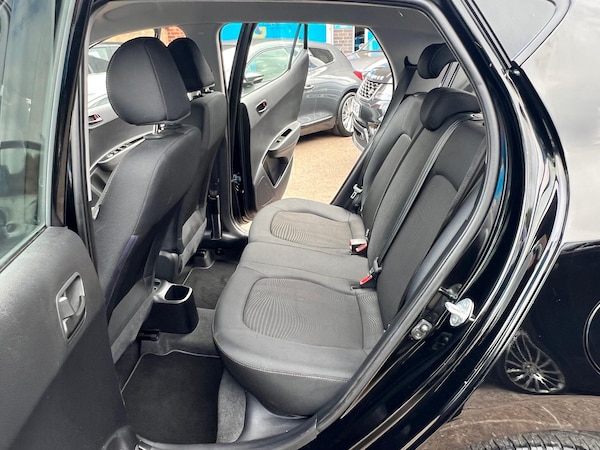 Used Hyundai i10 2017 for sale - 75589097: Photo 46