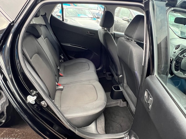 Used Hyundai i10 2017 for sale - 75589097: Photo 52