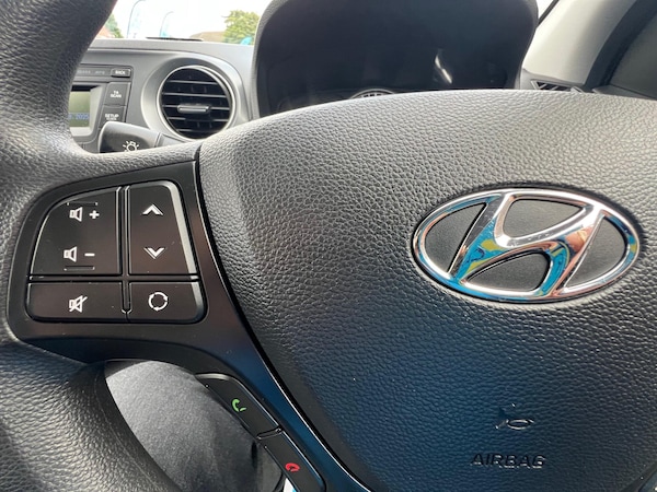 Used Hyundai i10 2017 for sale - 75589097: Photo 61