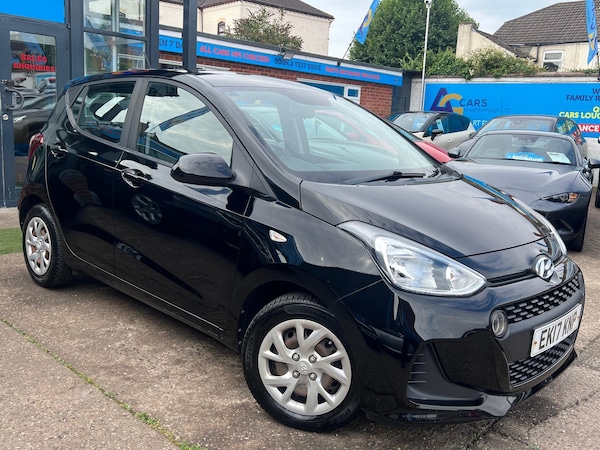 Used Hyundai i10 2017 for sale - 75589097: Photo 9