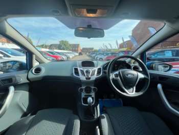 Used Ford Fiesta 2011 for sale - 74934320: Photo