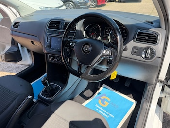 Used Volkswagen Polo 2017 for sale - 79158965: Photo