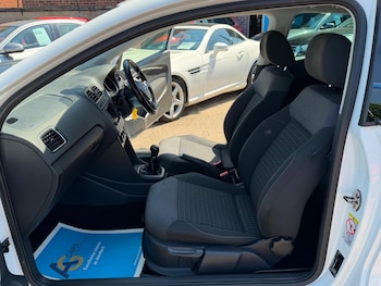 Used Volkswagen Polo 2017 for sale - 79158965: Photo