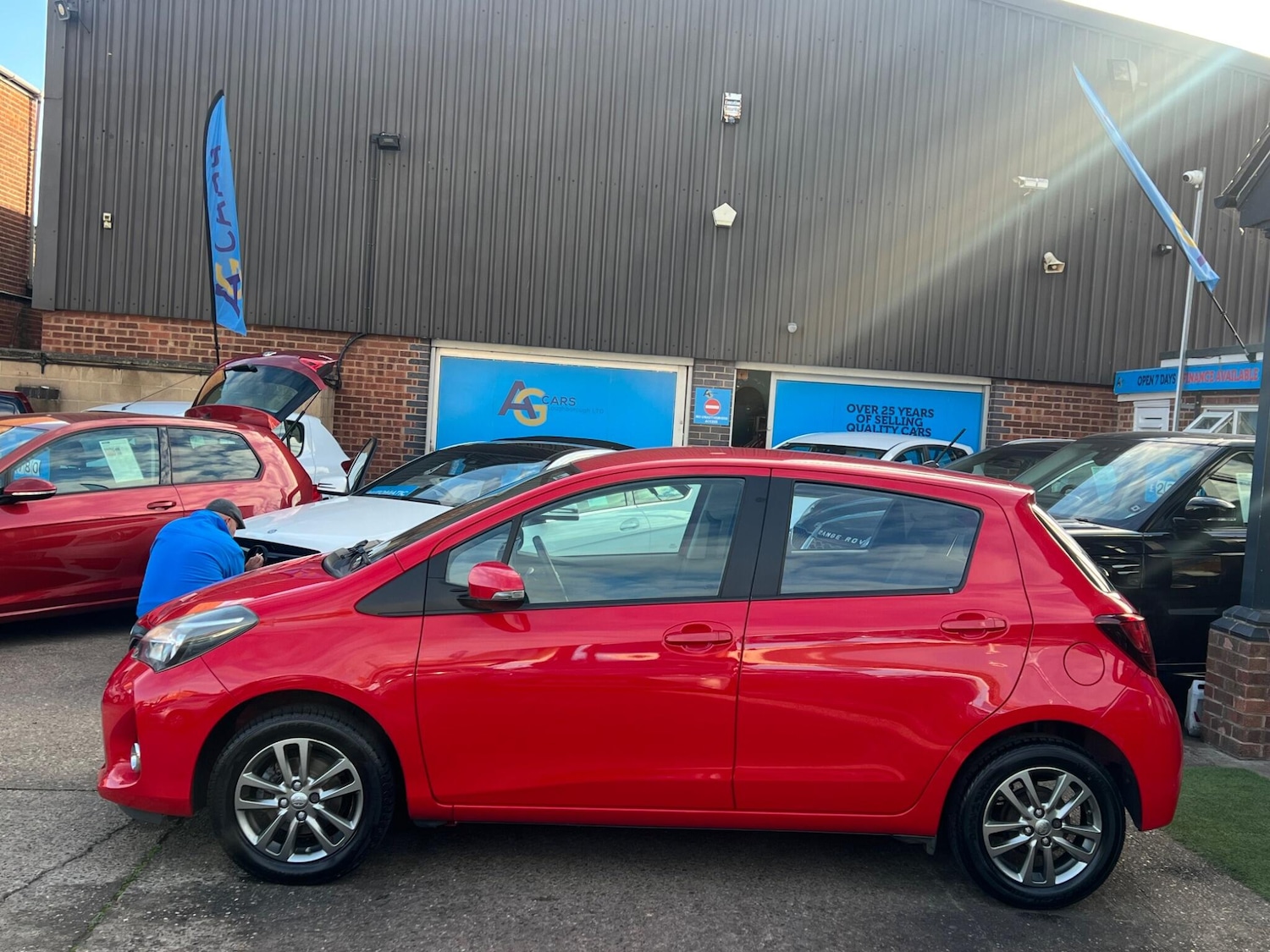 Used Toyota Yaris 2014 for sale - 76041734: Photo 9