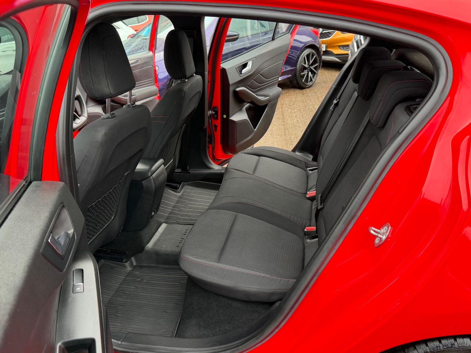 Used Ford Focus 2018 for sale - 77586611: Photo 5