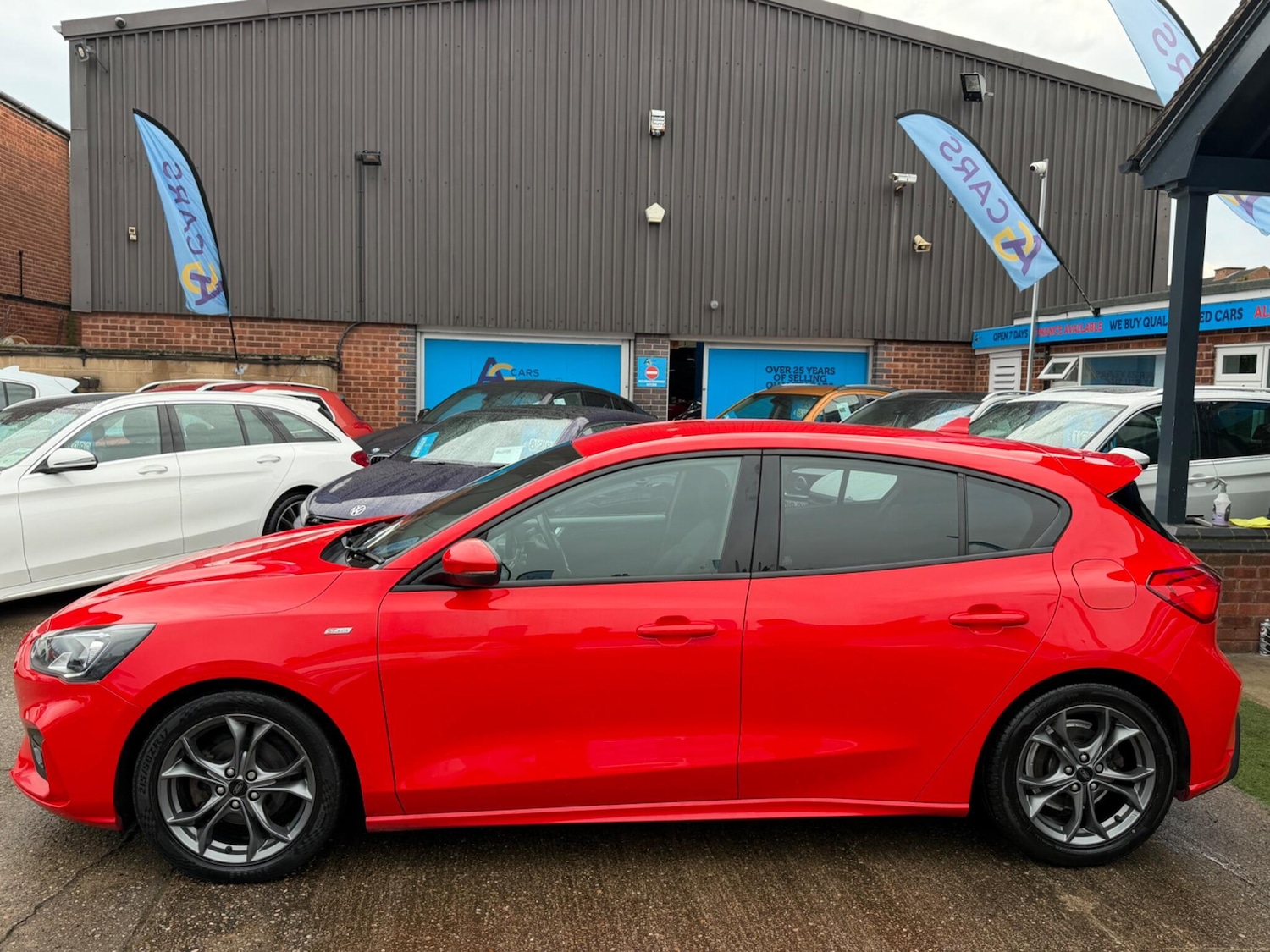 Used Ford Focus 2018 for sale - 77586611: Photo 9