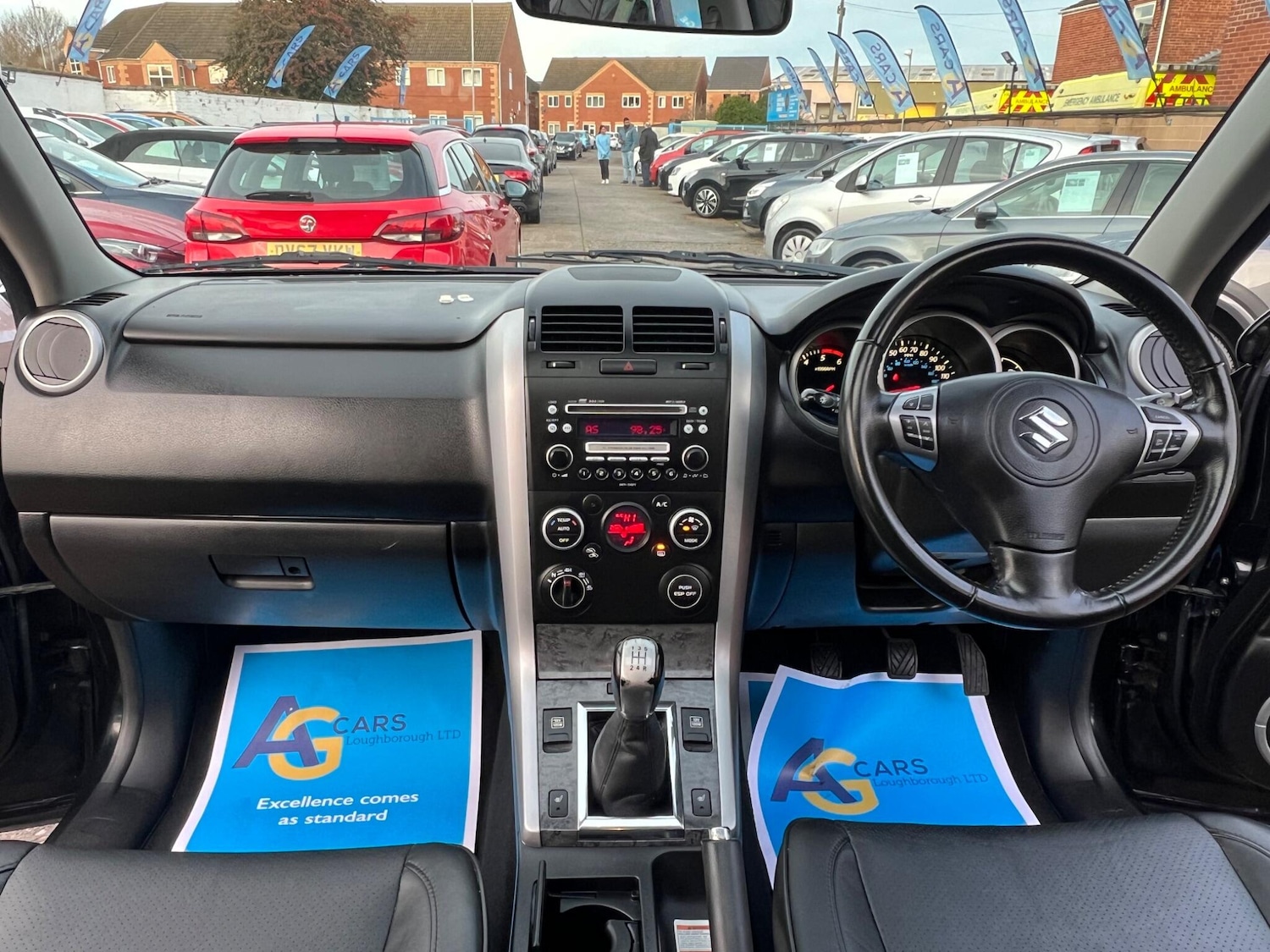 Used Suzuki Grand Vitara 2011 for sale - 76832340: Photo 2