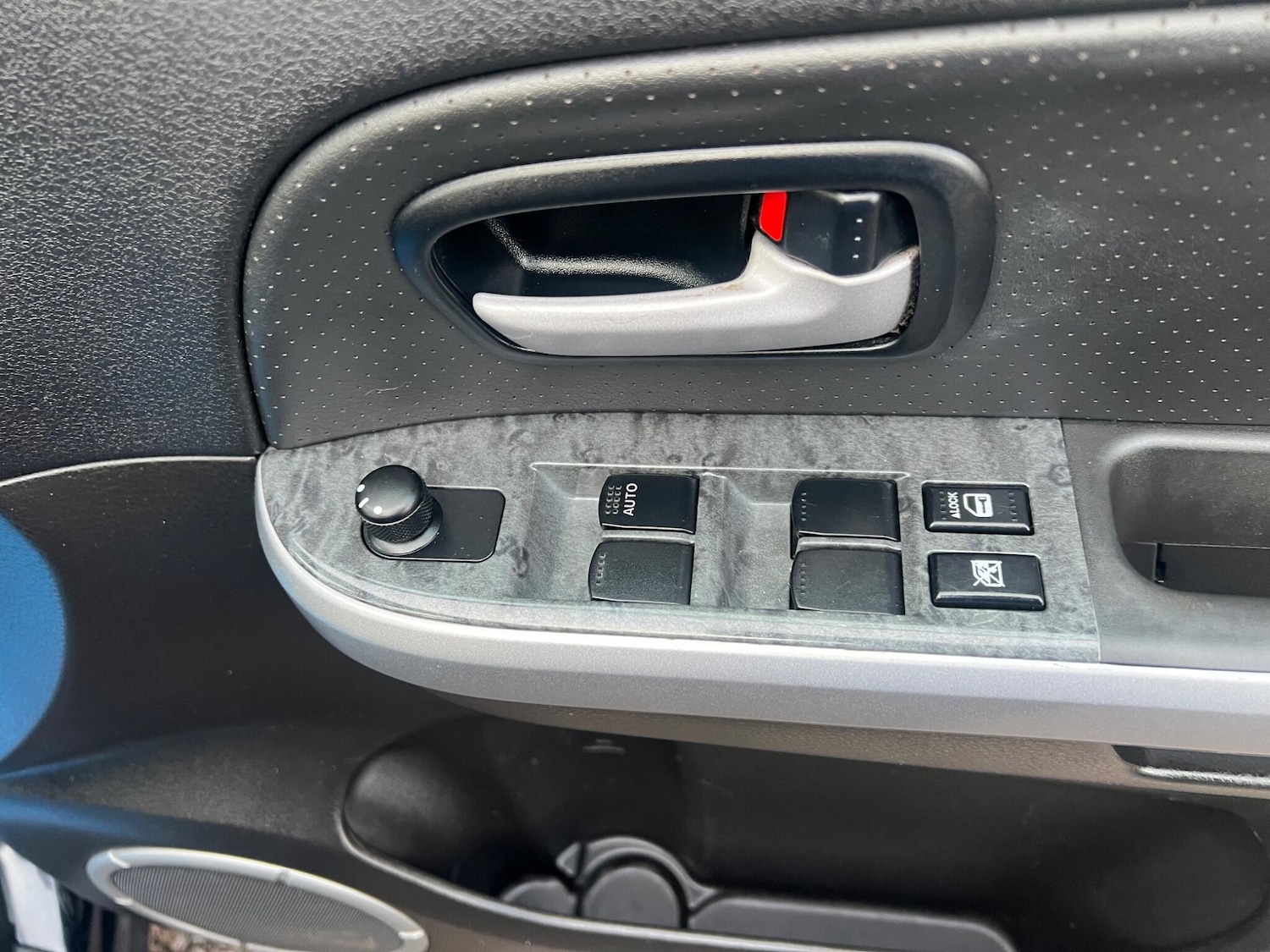 Used Suzuki Grand Vitara 2011 for sale - 76832340: Photo 30