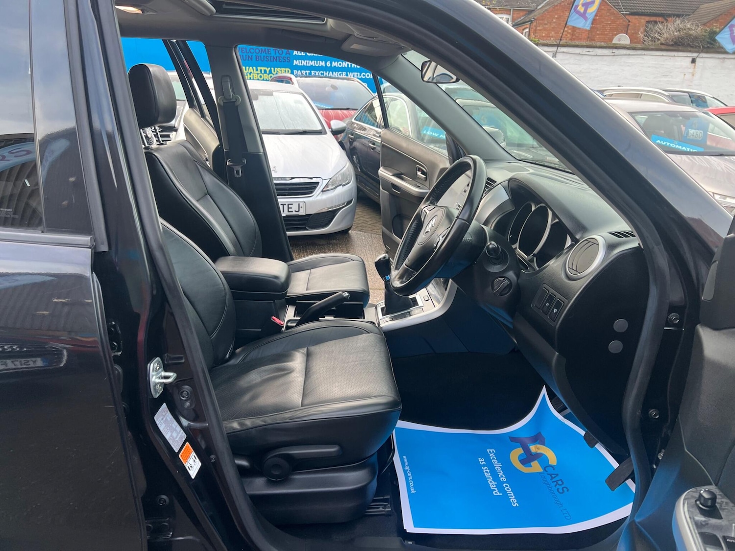 Used Suzuki Grand Vitara 2011 for sale - 76832340: Photo 33