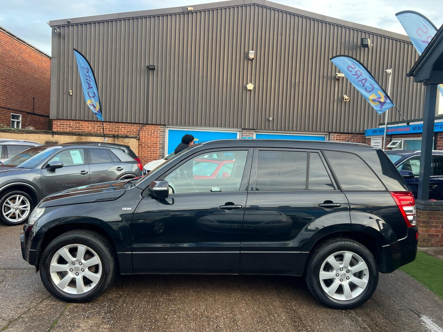 Used Suzuki Grand Vitara 2011 for sale - 76832340: Photo 44