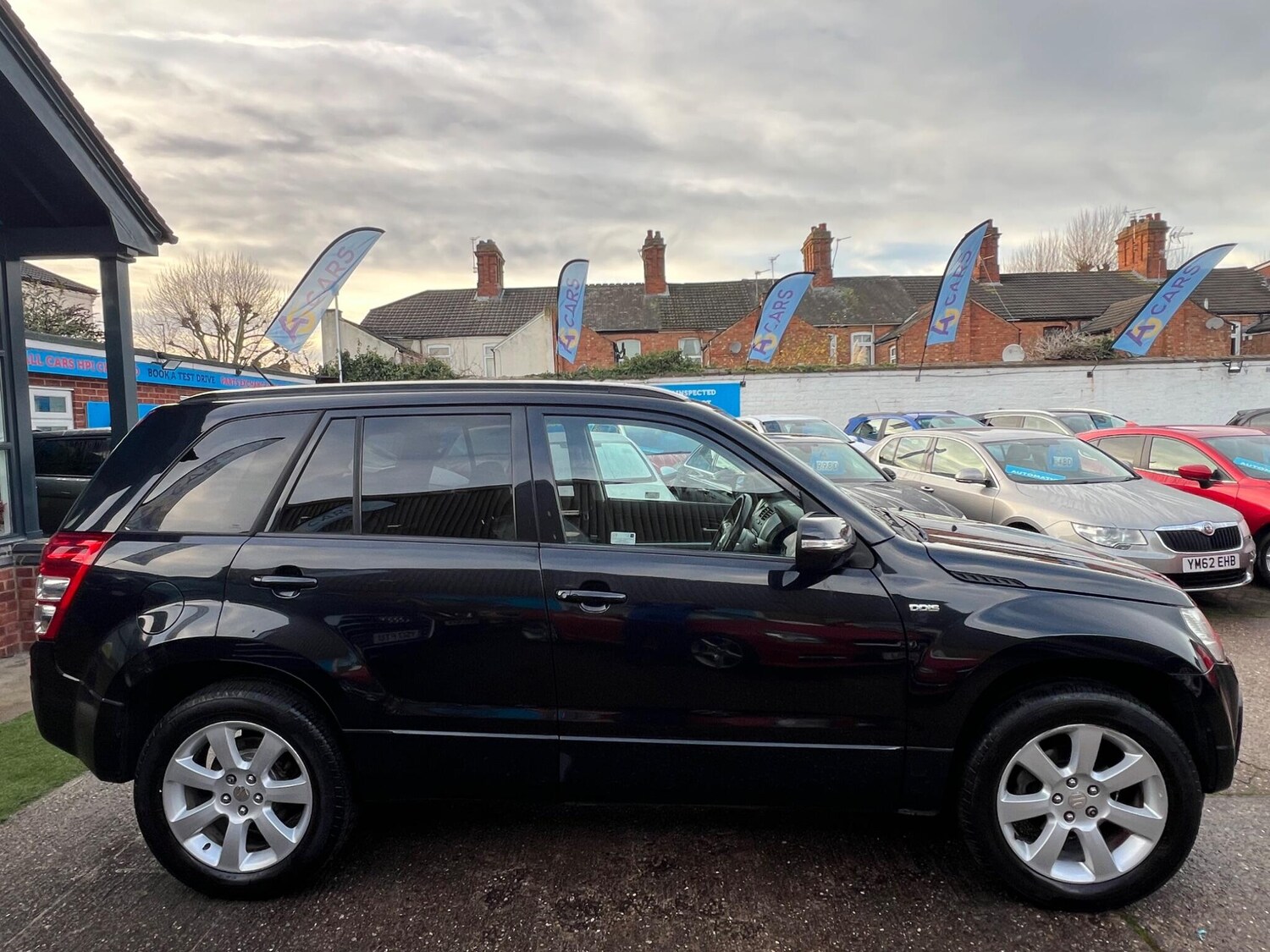 Used Suzuki Grand Vitara 2011 for sale - 76832340: Photo 51