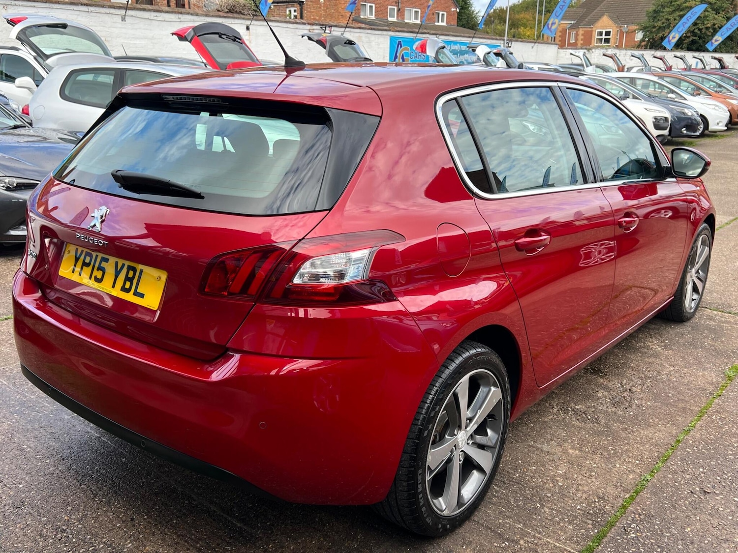 Used Peugeot 308 2015 for sale - 76071615: Photo 10