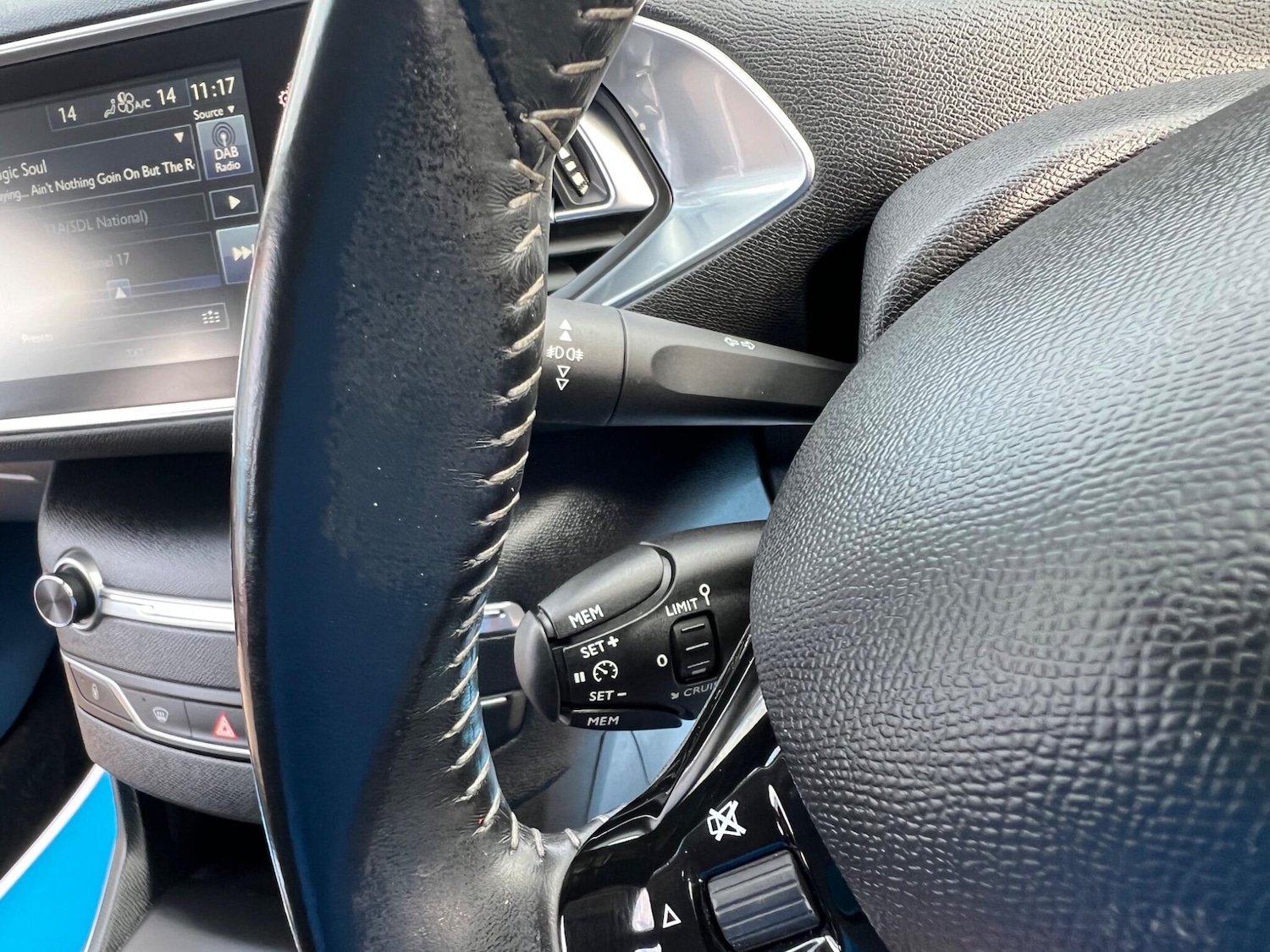 Used Peugeot 308 2015 for sale - 76071615: Photo 27