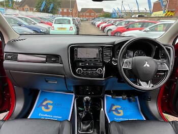 Used Mitsubishi Outlander 2017 for sale - 75589379: Photo