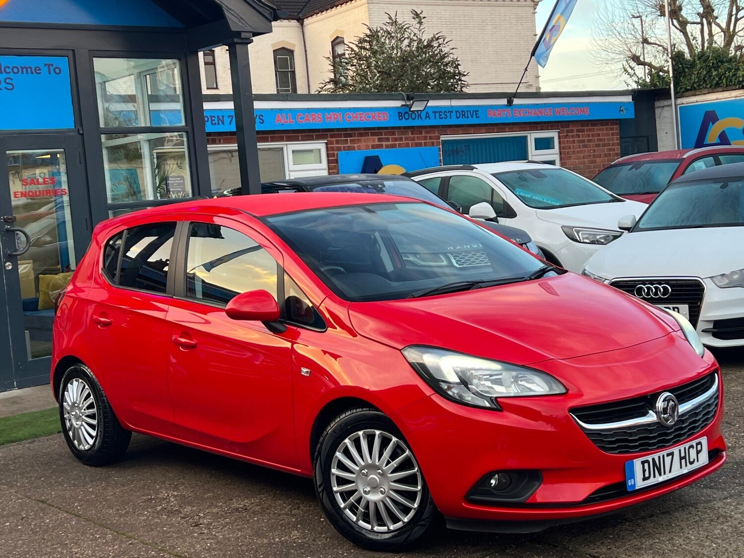 Used Vauxhall Corsa 2017 for sale - 76832485: Photo 1